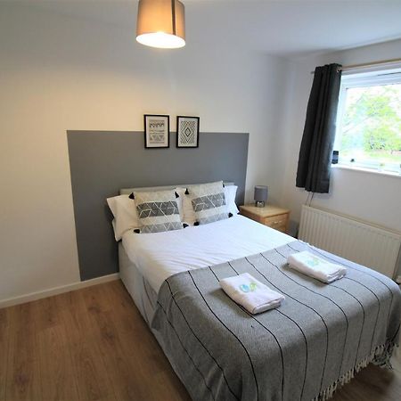 Hamilton House -3 Bed Close To Town, Drive Parking, 2 Toilets 뉴캐슬어폰타인 외부 사진