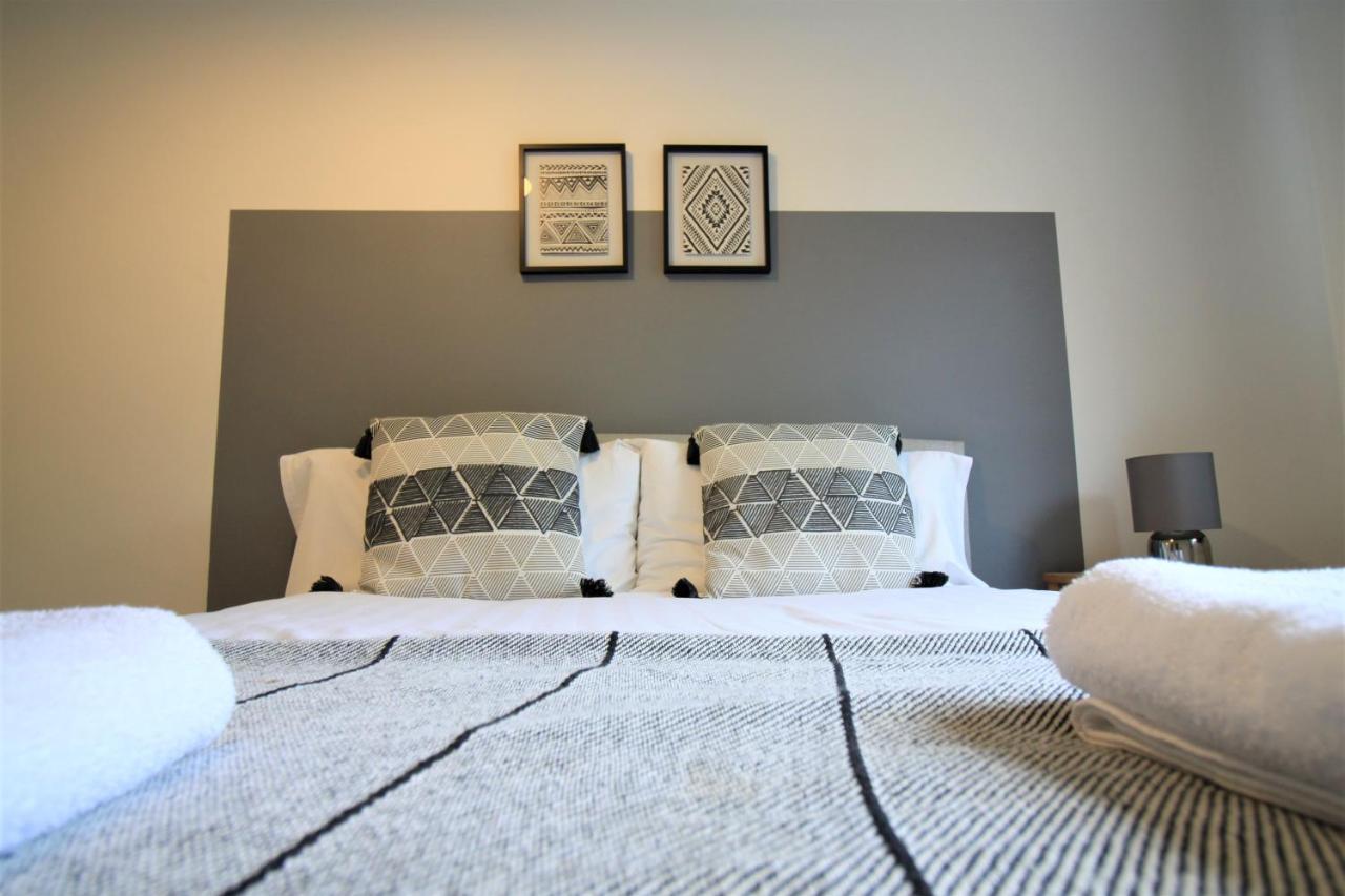 Hamilton House -3 Bed Close To Town, Drive Parking, 2 Toilets 뉴캐슬어폰타인 외부 사진