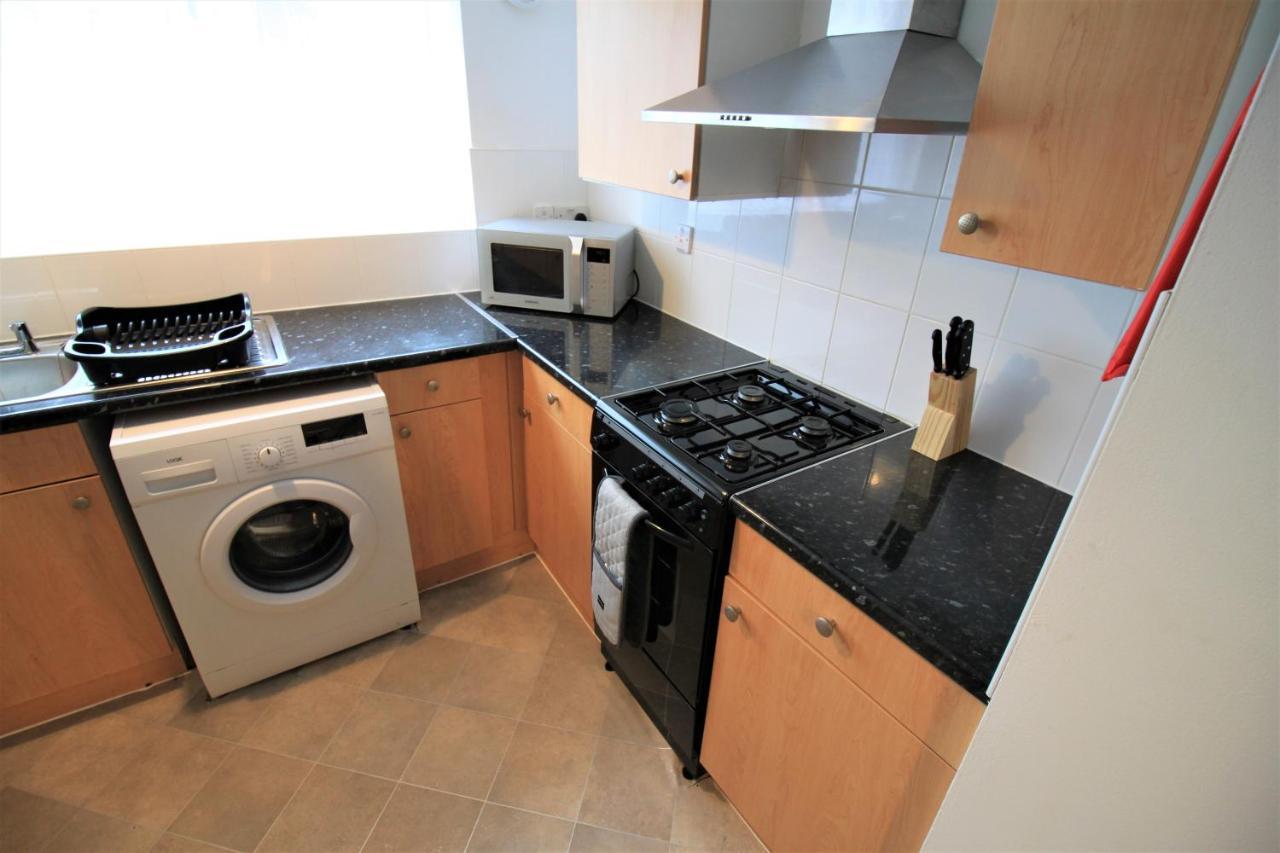 Hamilton House -3 Bed Close To Town, Drive Parking, 2 Toilets 뉴캐슬어폰타인 외부 사진